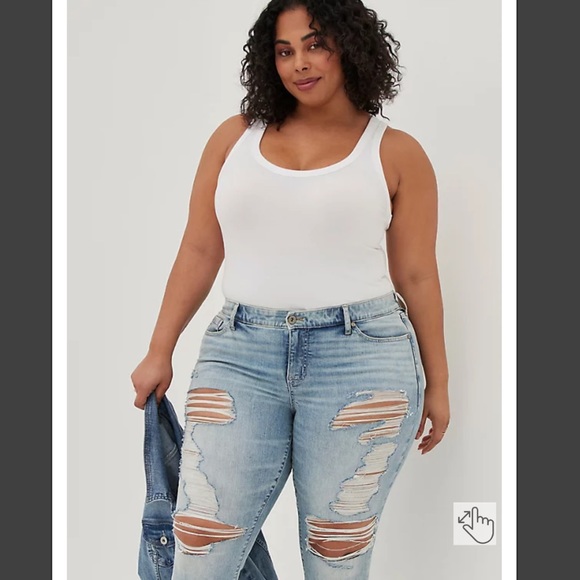 torrid Denim - NWT🌟Torrid | Size 18 | Crop Boyfriend Jean - Vintage Stretch Medium Watch